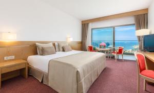 Standard Double or Twin Room with Sea View room in Grand Hotel Ontur Cesme