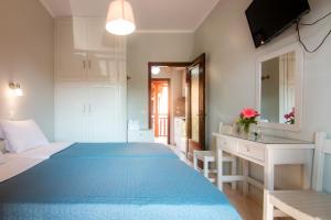 Eleni Apartments
