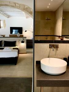 Isabella di Castiglia Apartments