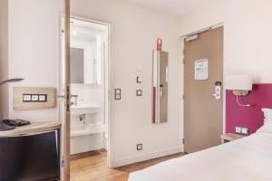 Hotels Courcelles Mederic : photos des chambres