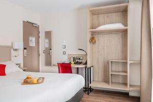 Hotels Courcelles Mederic : photos des chambres