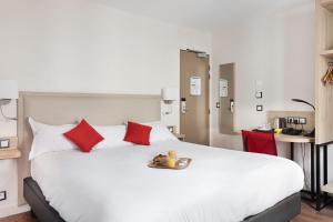 Hotels Courcelles Mederic : photos des chambres