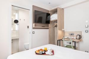 Hotels Courcelles Mederic : photos des chambres