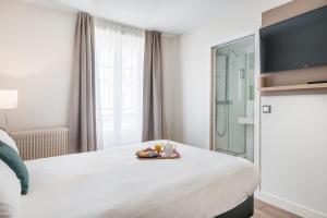 Hotels Courcelles Mederic : Chambre Double