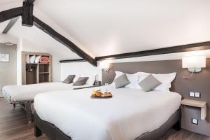 Hotels Courcelles Mederic : photos des chambres