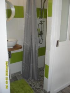 maisonnette neuve à la campagne