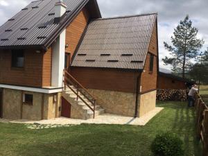 Apartmani Tornik-Planinska Kuća Zdravković