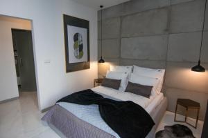 EL Apartments - Antares