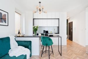 Eclectic Studio in Piedmont District