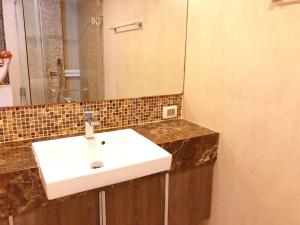 Centara Avenue Soi BuaKhao By Daisy Pattaya 2