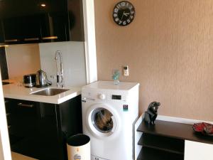 Centara Avenue Soi BuaKhao By Daisy Pattaya 2