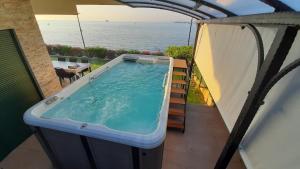 Relax vila žusterna