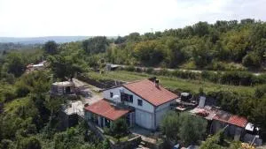 Apartments Pomjan Pogled na gore - Laura