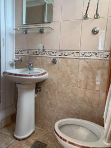 Standard Triple Room with Sea View room in Jelić apartmani