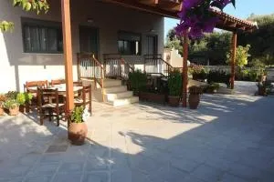 Εξοχική Κατοικία Μεσόστρατο - Asprouliánoi