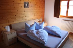 Apartment room in Ferienwohnung in der Schoß