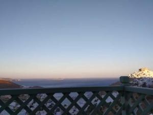 Anixi Studios suit Astypalaia Greece
