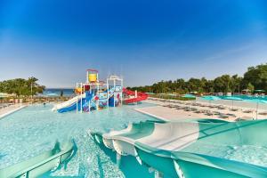 Mobile Home with terrace room in TourIstra Mobile Homes in Camping Park Umag