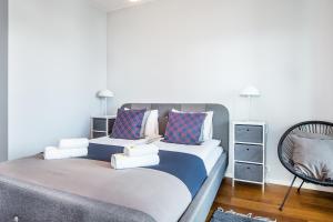 InPoint Mogilska Tower City View Apartments near Tauron Arena Self Check-in