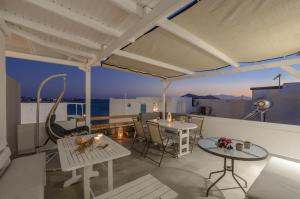 Panormos Hotel and Studios