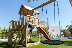 Effies Cozy Villa-Spectacular View and Playground