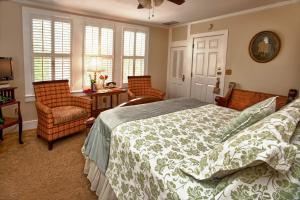 Premium Queen Room room in St. Francis Inn - Saint Augustine