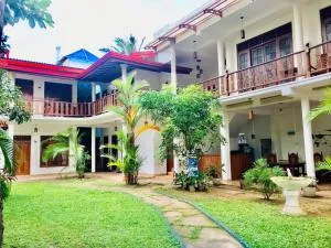 美人鱼旅馆 - 米瑞莎