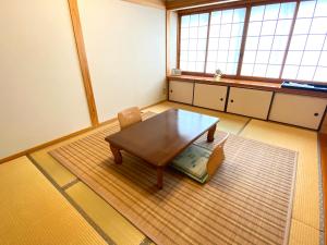 Yufuin Onsen Hasuwa Inn