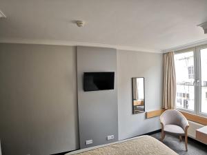 Lancaster Hall Hotel