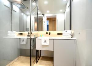 Imperial Apartments - Komandor