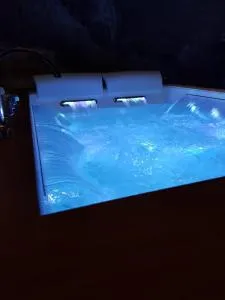 La grotta nel borgo - Torniella