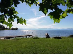 MAISON AMAND - Am See mit Privatstrand