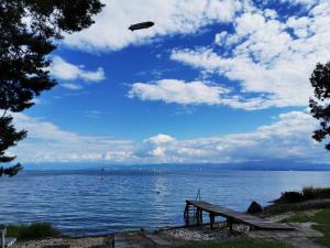 MAISON AMAND - Am See mit Privatstrand