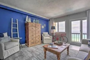 Pinnacle Port Getaway with Ocean View and Pool Access! - Città di Panama