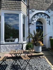 Sundial Stays Kendal