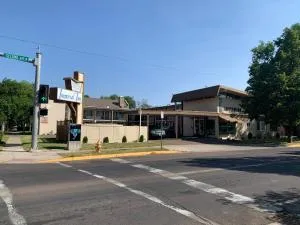 Imperial inn - كونراد