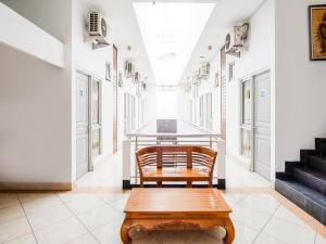 Hotel Poncowinatan - Tugu