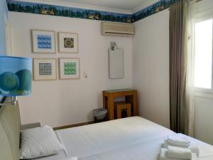 Economy Twin Room room in Hotel Akti