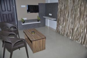 Hotel Saarang Forever