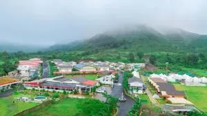 Rainforest Resort and Spa, Igatpuri -Nature's Luxury Awaits - Rājur