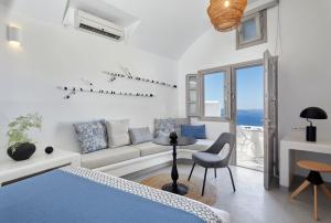 Filotera Suites Santorini Greece