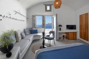 Filotera Suites Santorini Greece