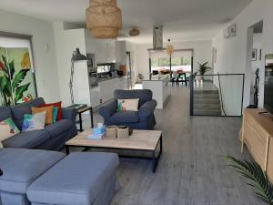 Cairnvillas - Villa Solar C37 Luxury Villa with Swimming Pool near Beach