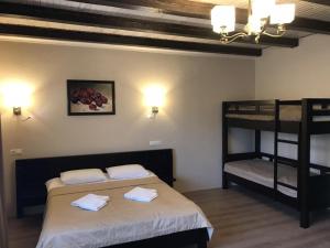 Amarena SPA Hotel - Breakfast included in the price Spa Swimming pool Sauna Hammam Jacuzzi Restaurant inexpensive and delicious food Parking area Barbecue 400 m to Bukovel Lift 1 room and cottages