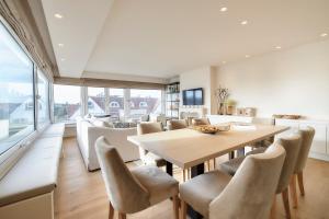 Three-Bedroom Apartment room in Lichtrijk luxe-appartement op toplocatie in Knokke-Heist