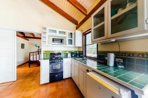 Condo #26 @ Beachside Villas