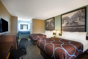 Queen Room with Two Queen Beds - Non-Smoking room in Super 8 by Wyndham Mobile I-65