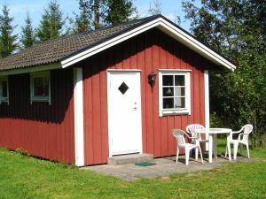 6 person holiday home in HÅCKSVIK-By Traum