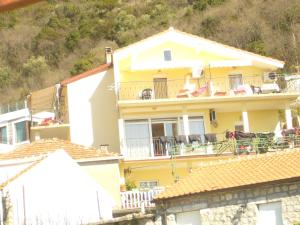 MARINOVIC APARTMENTS