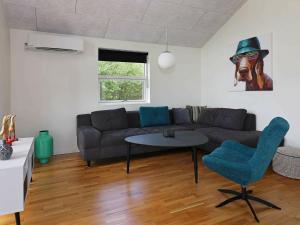 8 person holiday home in Hadsund